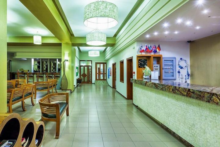 Hotel Lobby