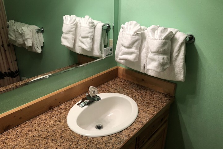 Room 113 of 186