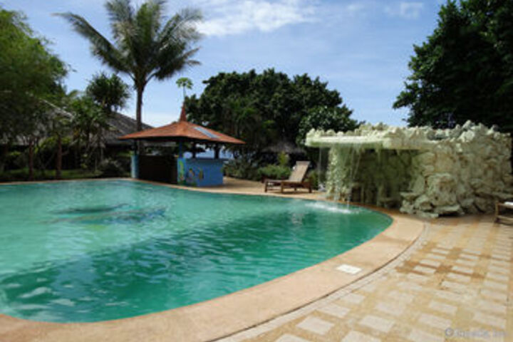 Pool 29 of 44