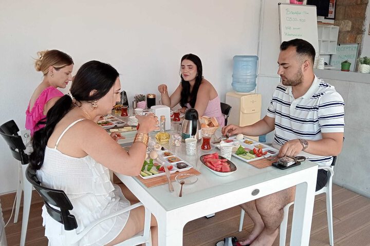 Dining 56 of 65