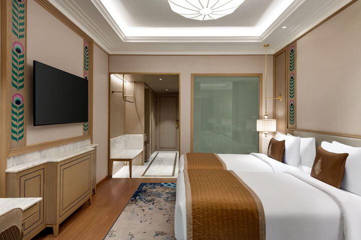 Room 25 of 159