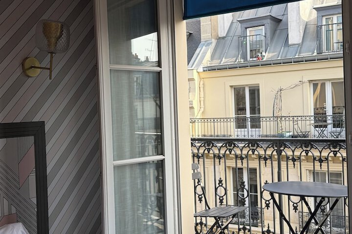 Room 20 of 48