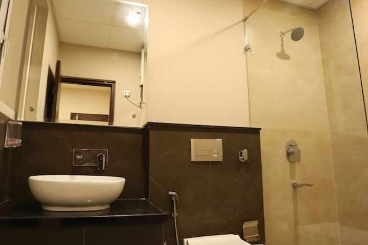 Room 37 of 58