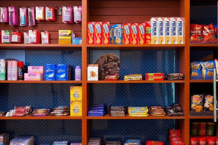 Snack bar