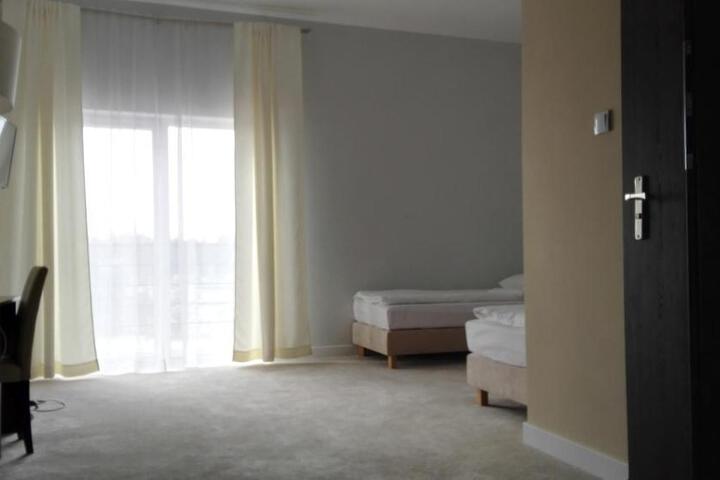 Hotel Ostoja