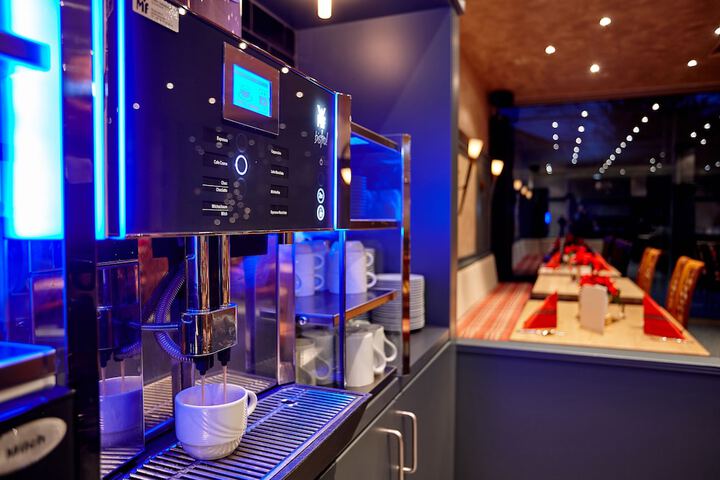 Breakfast/Coffee Service 29 of 43