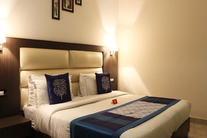 Room 25 of 25