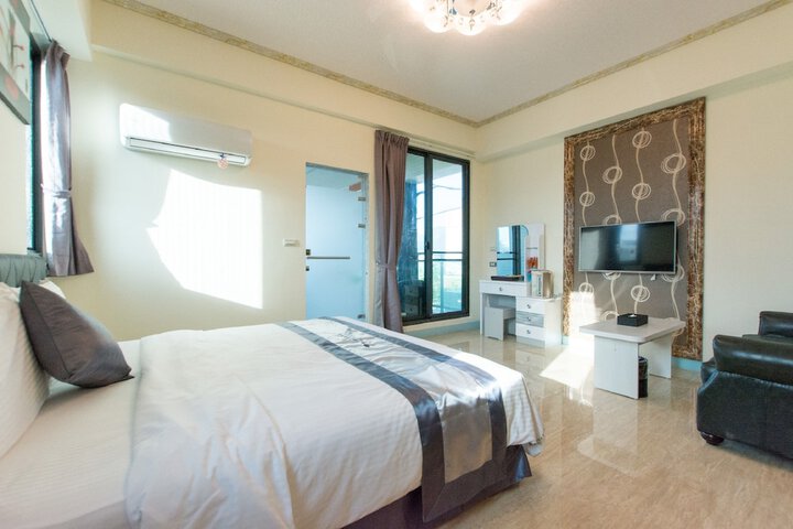 Room 55 of 110