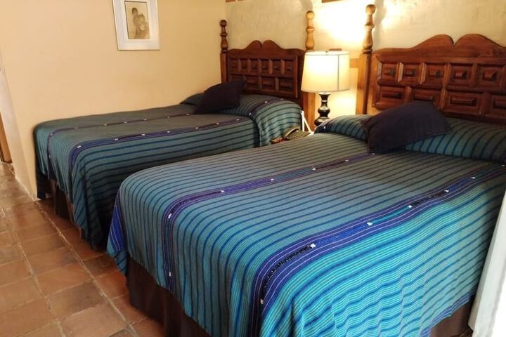 Room 20 of 143
