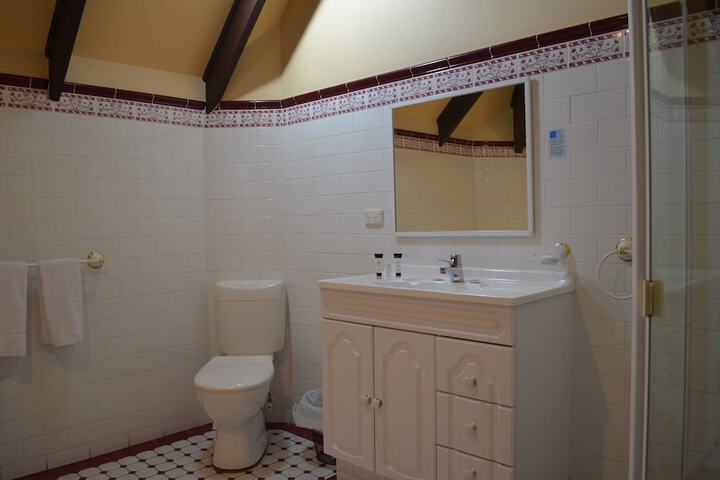 Room 24 of 41