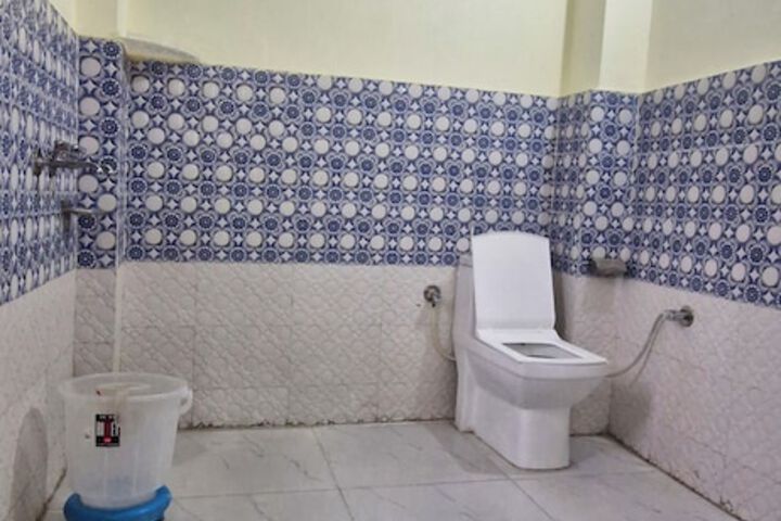 Room 16 of 26