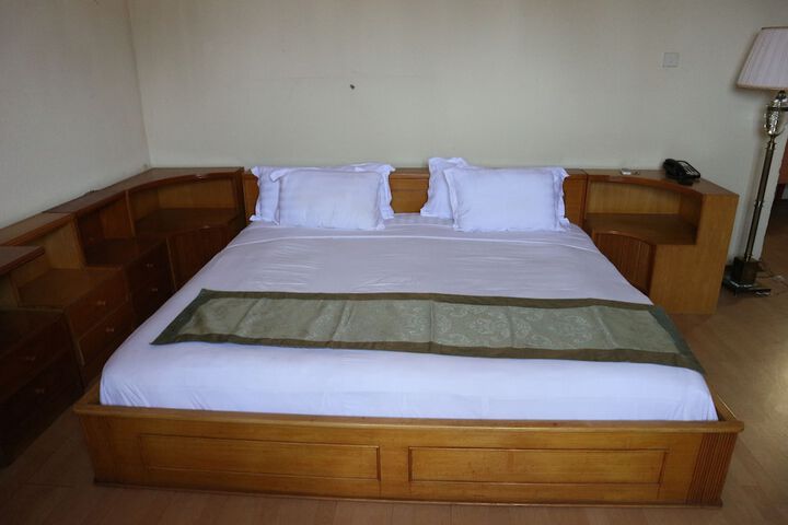 Room 7 of 54