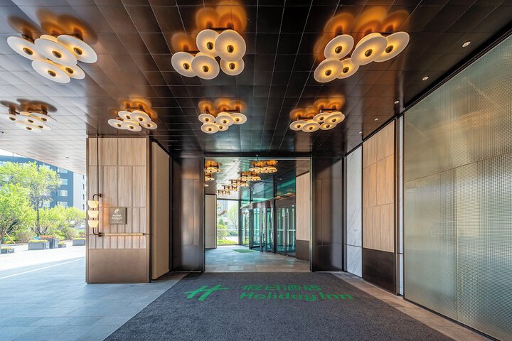 Hotel 79 of 83
