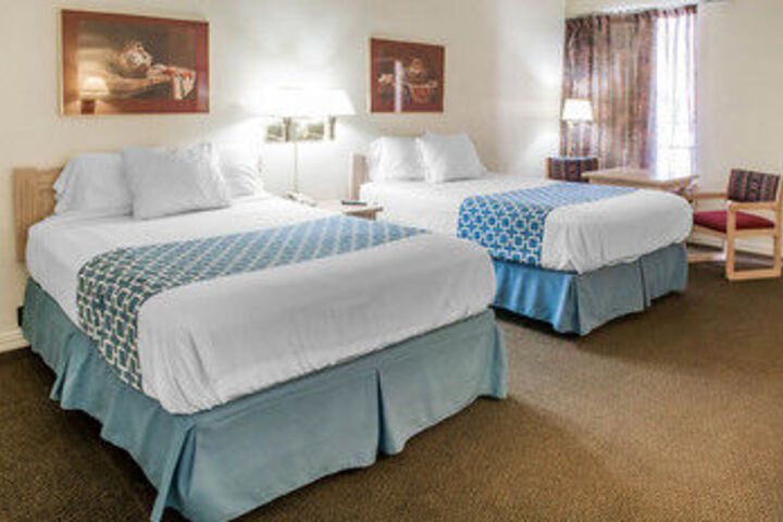 Room 10 of 23