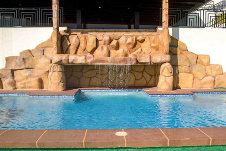 Pool 34 of 62