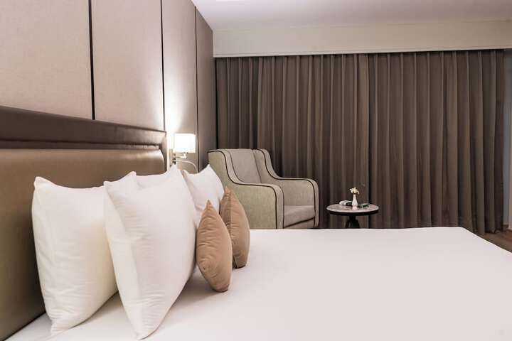 Room 12 of 47
