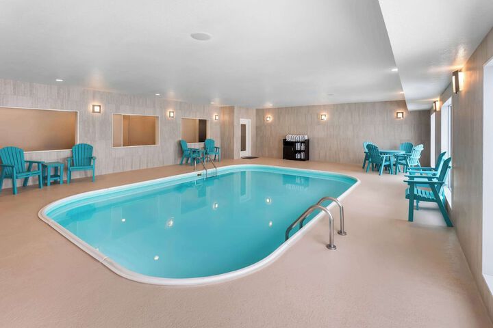Pool 49 of 65