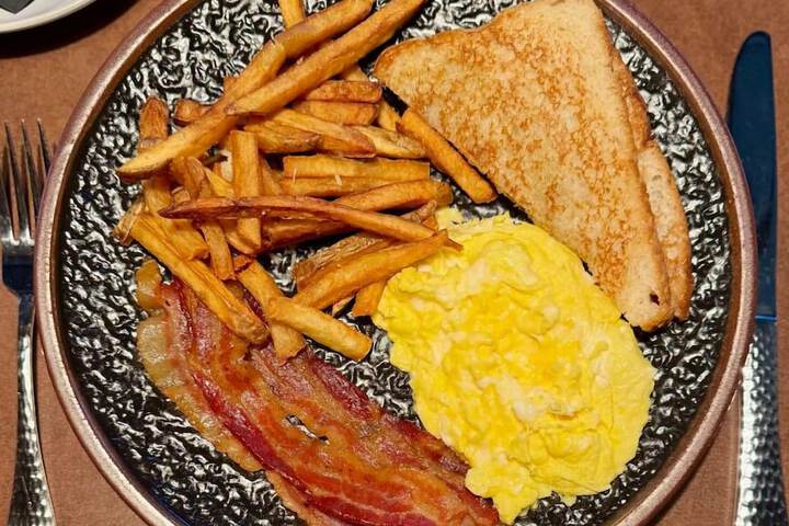 Breakfast meal