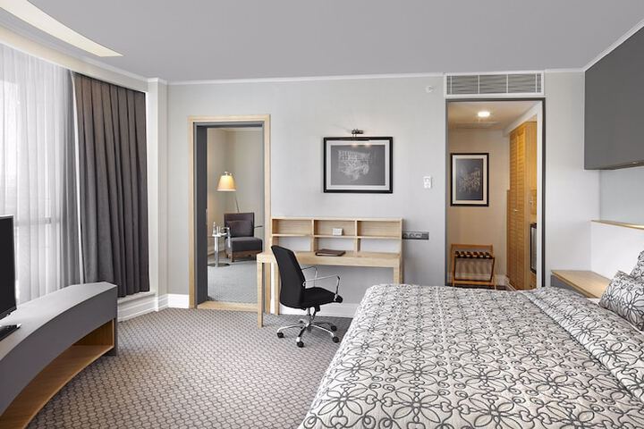 Room 9 of 63