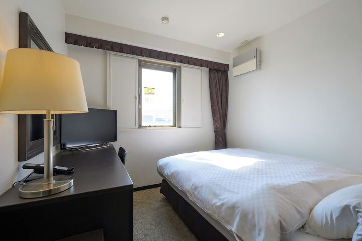 Room 34 of 69