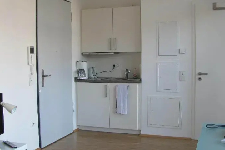 Room 2 of 13