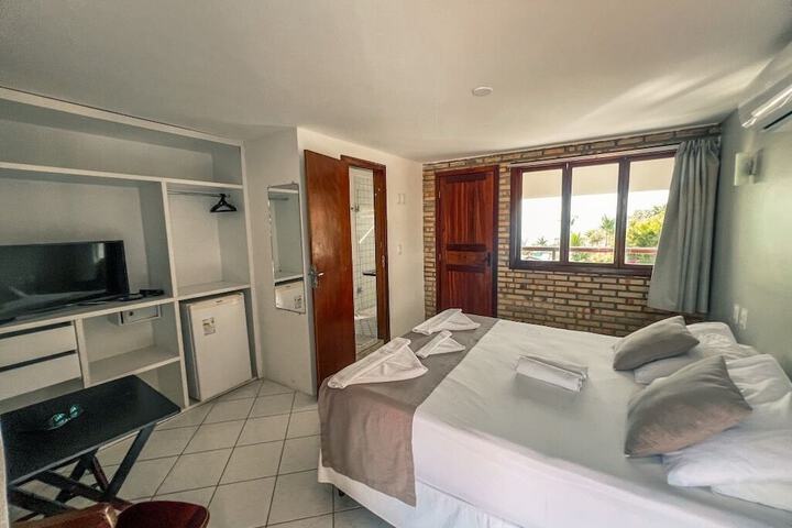 Room 6 of 49