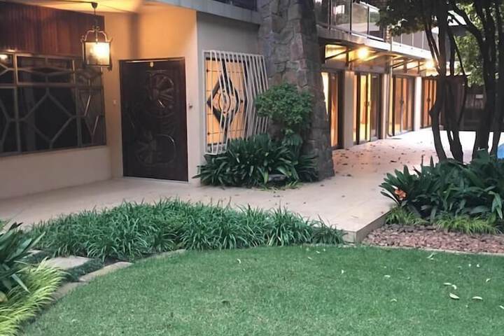 Hotel 85 of 86