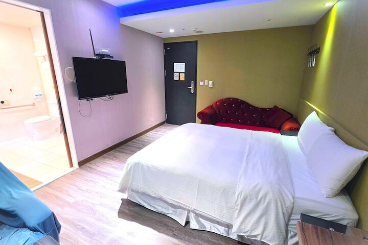 Room 39 of 63