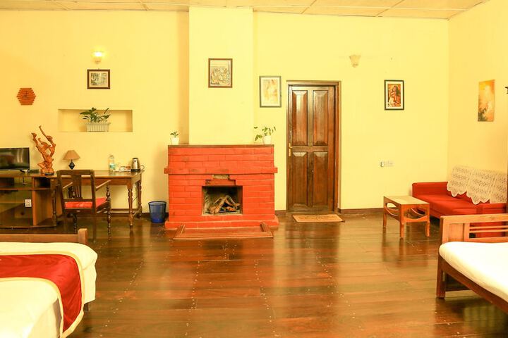 Room 17 of 53