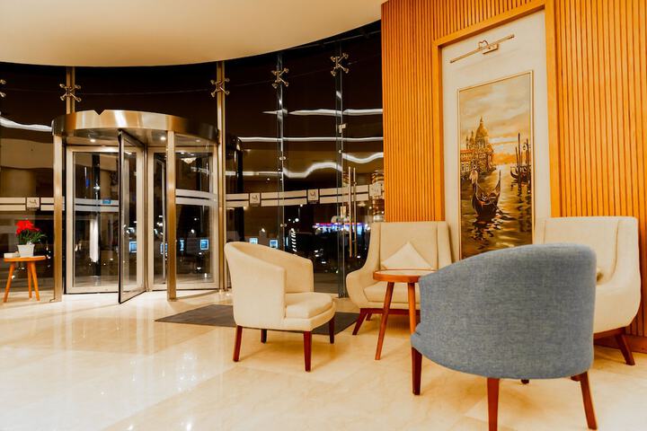 Hotel Interior 4 of 44
