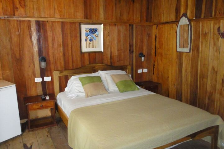 Room 18 of 73