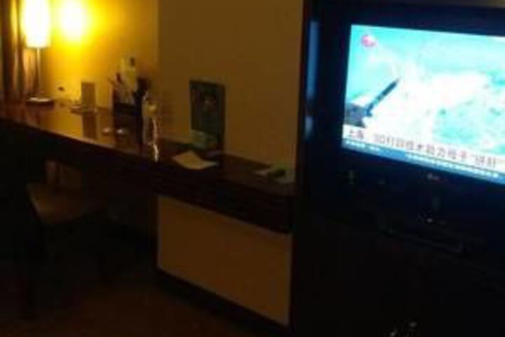 Room 23 of 73