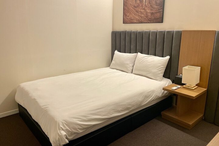 Room 61 of 224