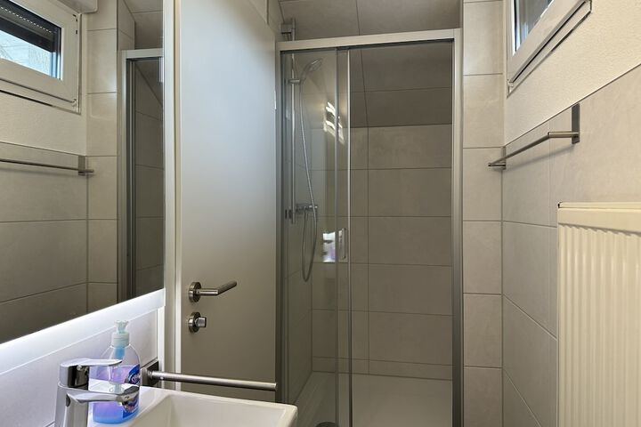 Room 95 of 109