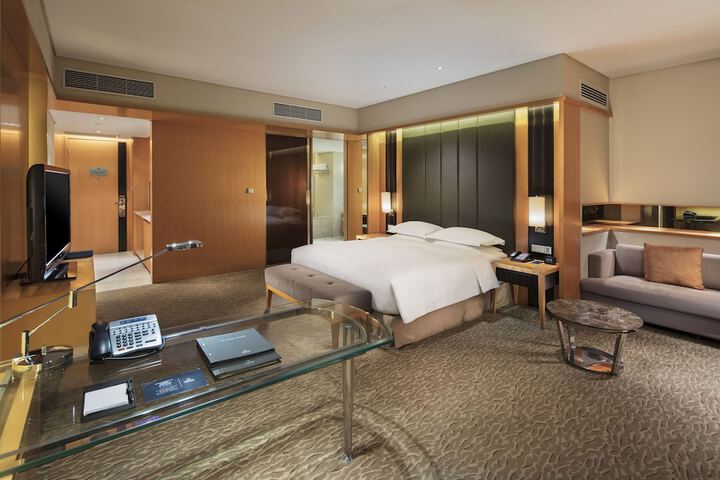 Room 21 of 71