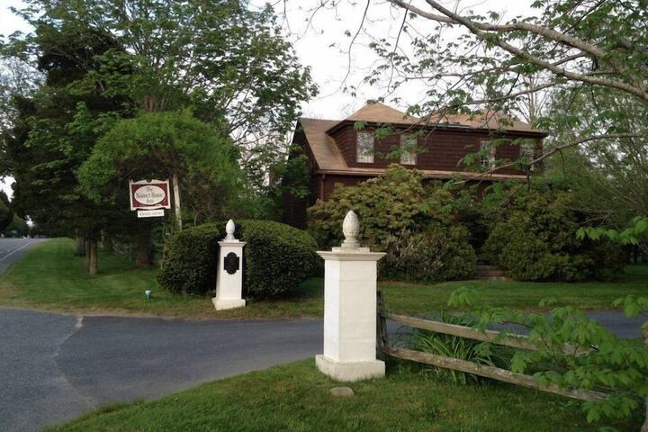 Property Grounds 24 of 29