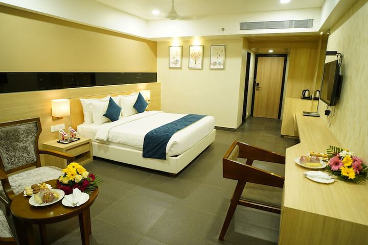 Room 5 of 49