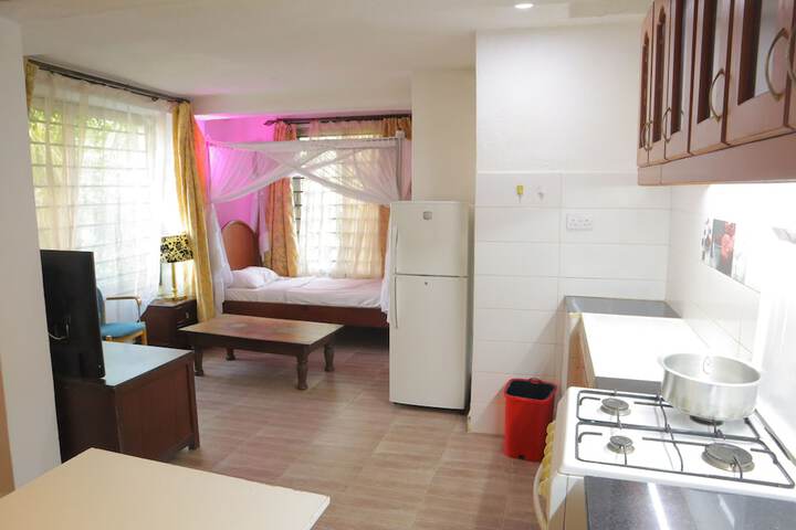 Room 13 of 22