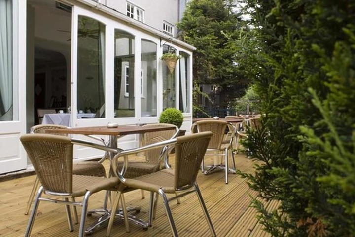 Terrace/Patio 37 of 39
