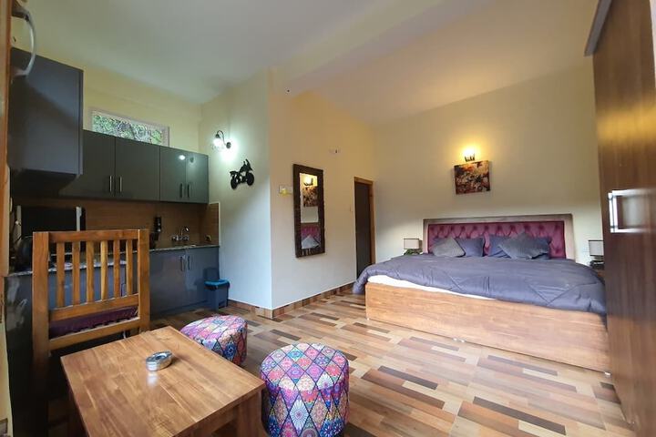 Room 14 of 17