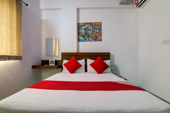Room 17 of 25