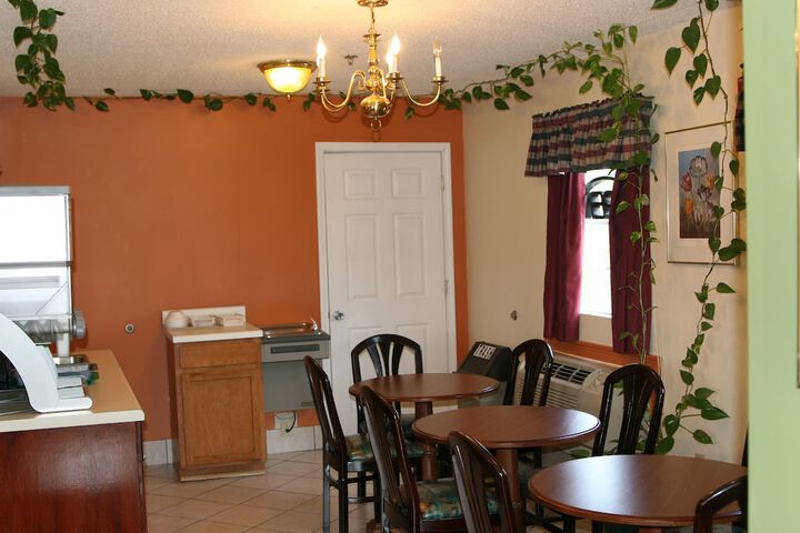 Hotel Interior 4 of 35