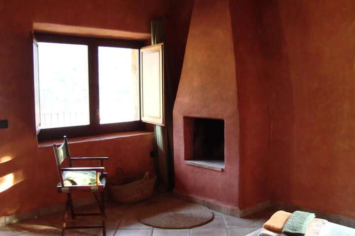 Room 7 of 56