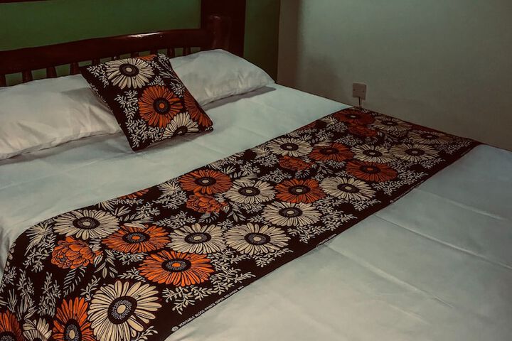 Room 2 of 14
