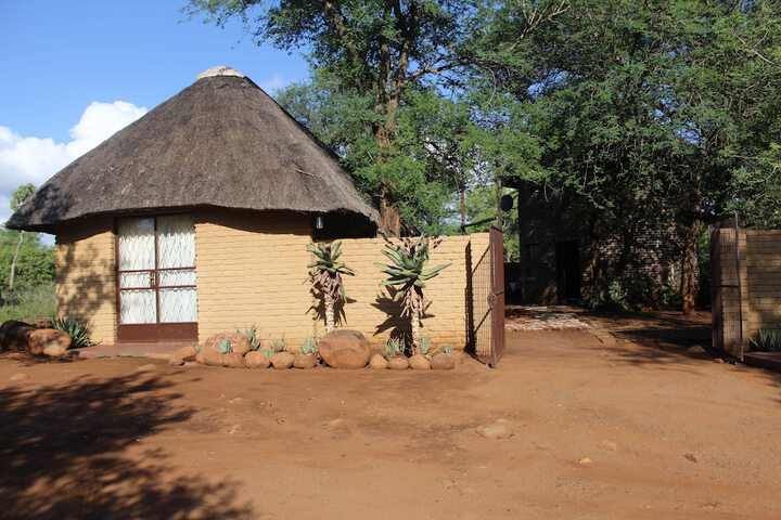 Property Grounds 16 of 24