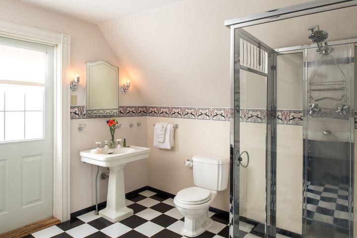 Bath Interior