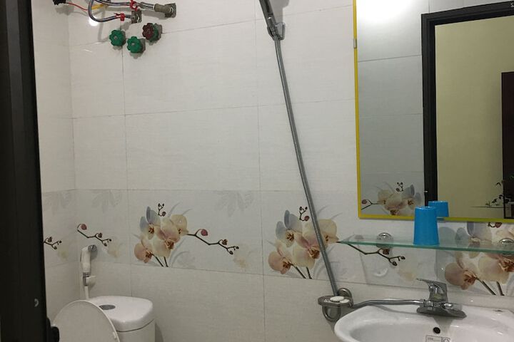Room 49 of 82
