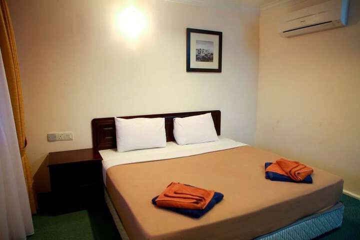 Room 7 of 36