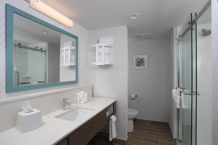 Bathroom shower