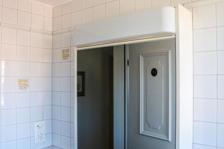 Clean Restrooms
